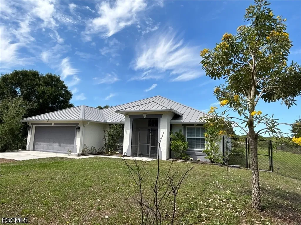 4665 47th Avenue NE Naples FL 34120