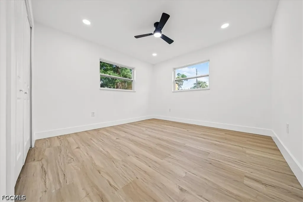 2215 South Street Fort Myers FL 33901