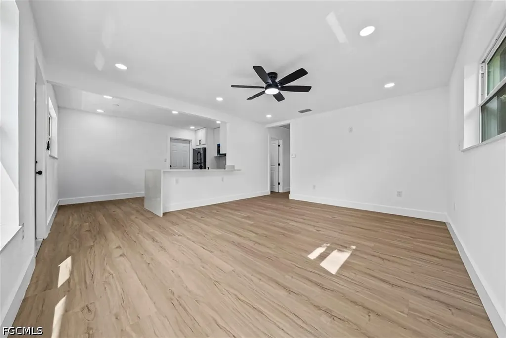2215 South Street Fort Myers FL 33901