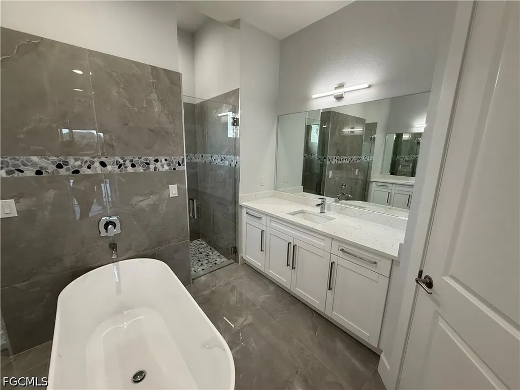 1636 Old Burnt Store Road N Cape Coral FL 33993