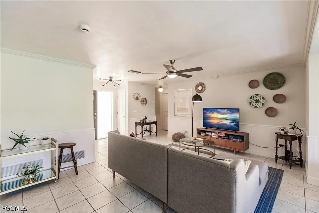 1437 Vendome Court Cape Coral FL 33904