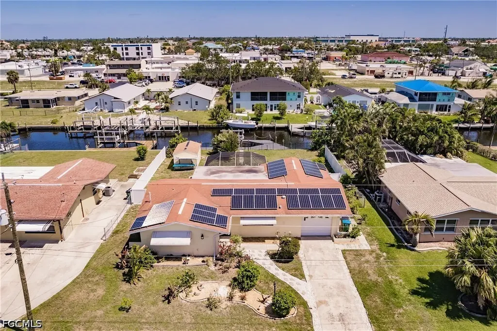 1437 Vendome Court Cape Coral FL 33904