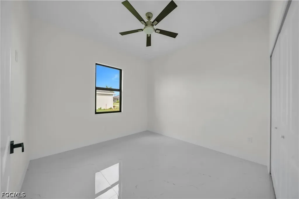 513 NW 25th Terrace Cape Coral FL 33993