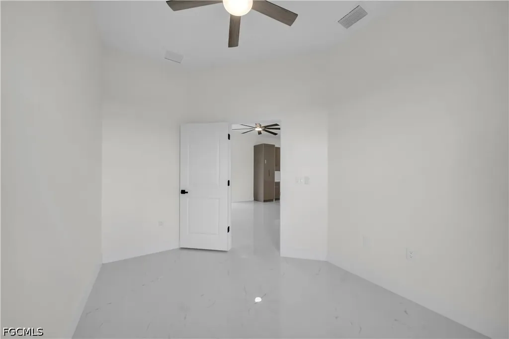 513 NW 25th Terrace Cape Coral FL 33993