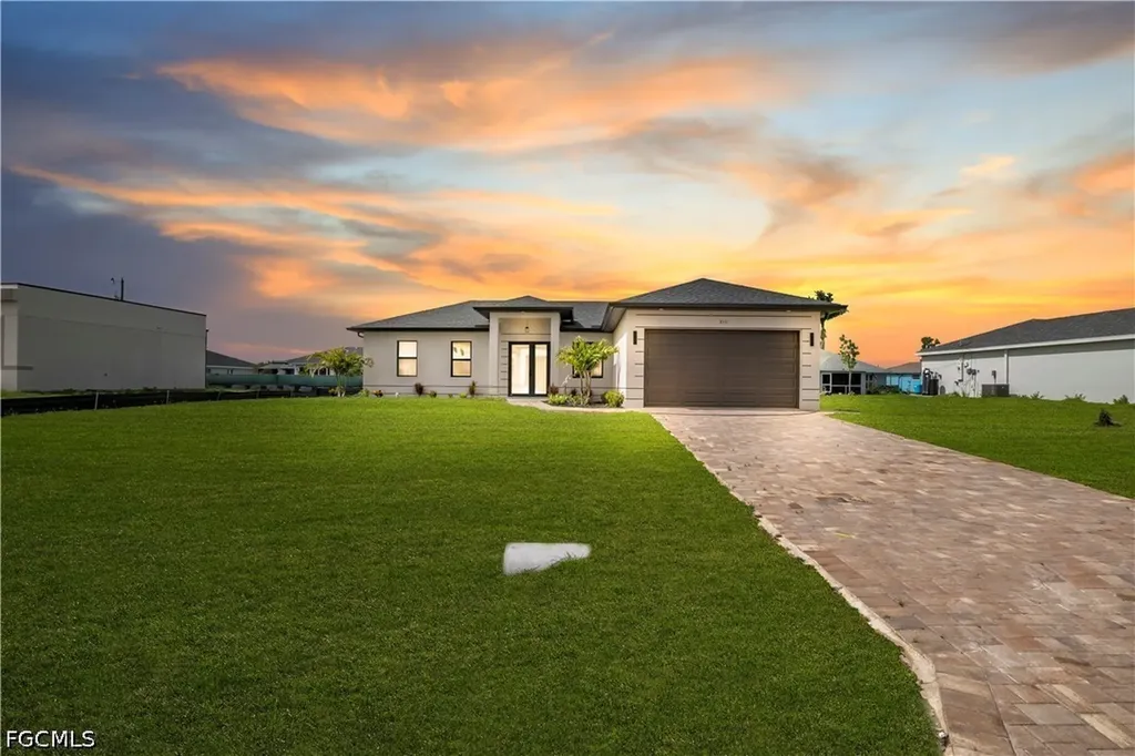 513 NW 25th Terrace Cape Coral FL 33993