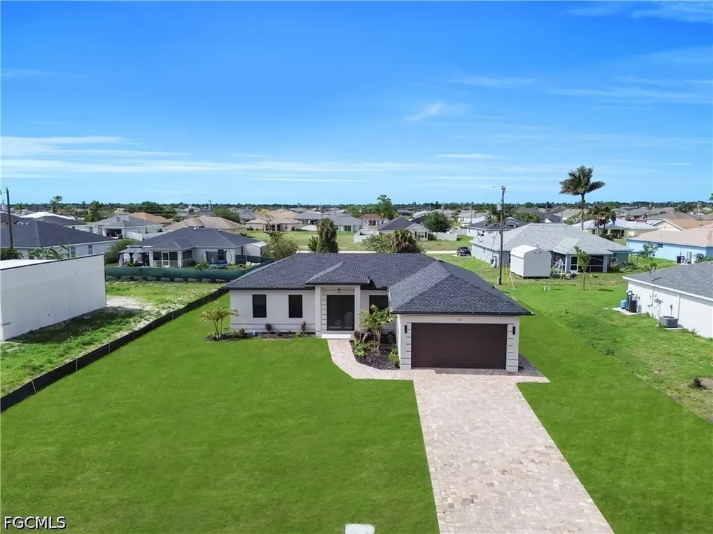 513 NW 25th Terrace Cape Coral FL 33993