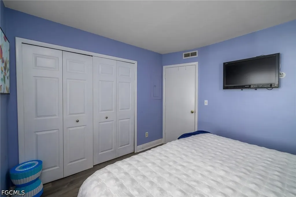 4903 Vincennes Street Cape Coral FL 33904