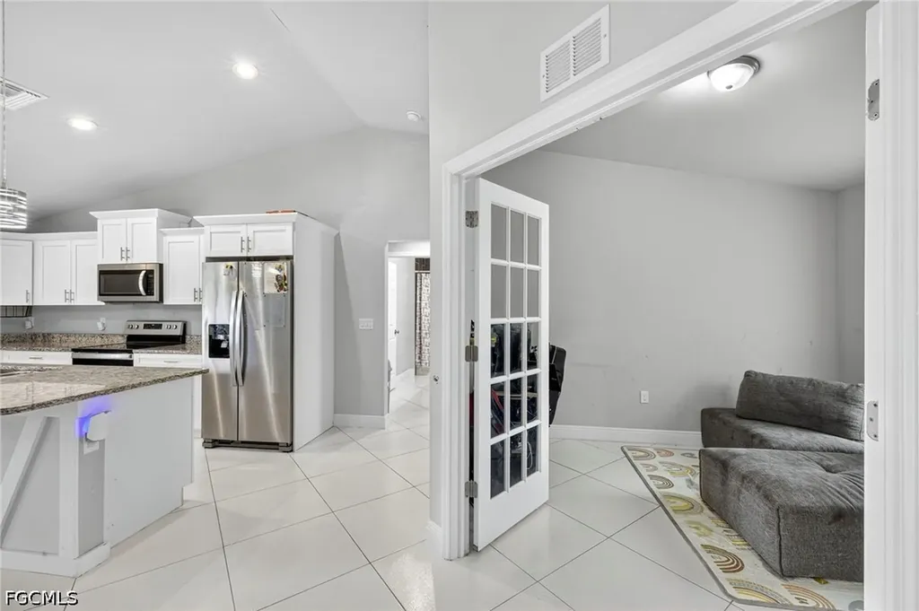 872 Carbon Street E Lehigh Acres FL 33974