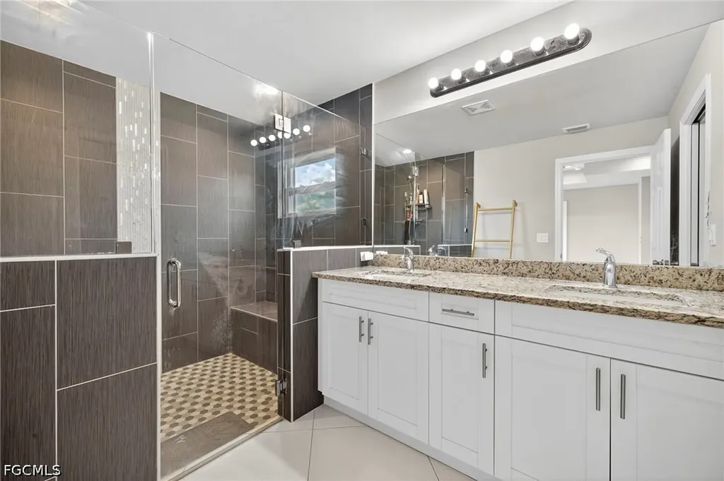 872 Carbon Street E Lehigh Acres FL 33974