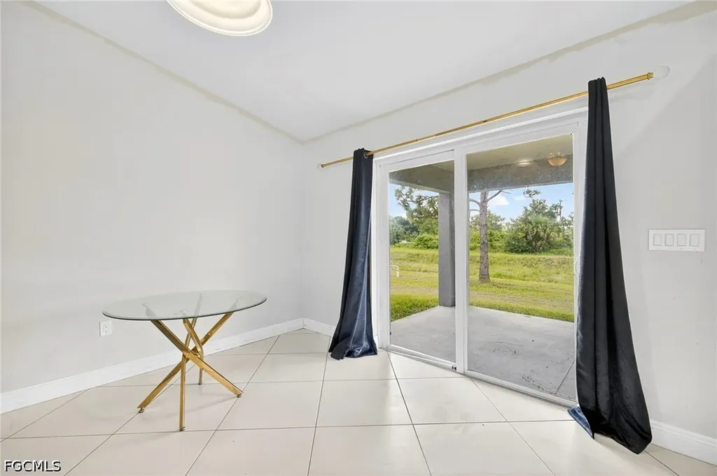 872 Carbon Street E Lehigh Acres FL 33974