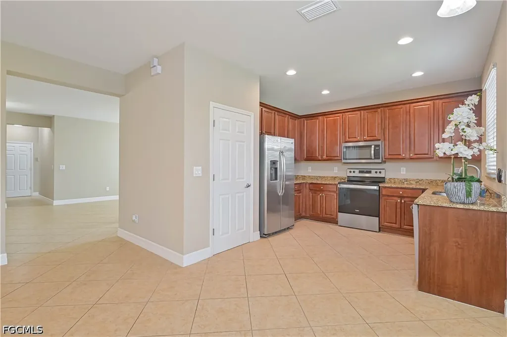 10474 Spruce Pine Court Fort Myers FL 33913