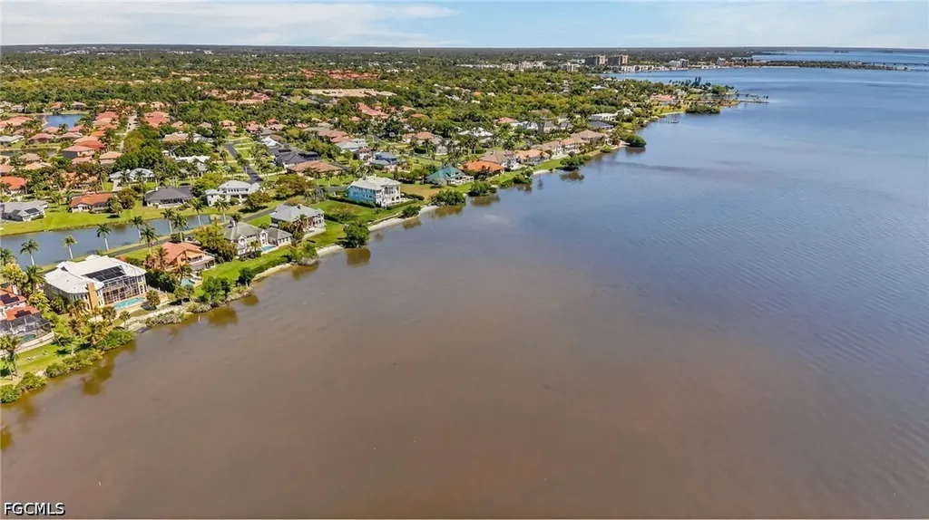 12470 Panasoffkee Drive North Fort Myers FL 33903