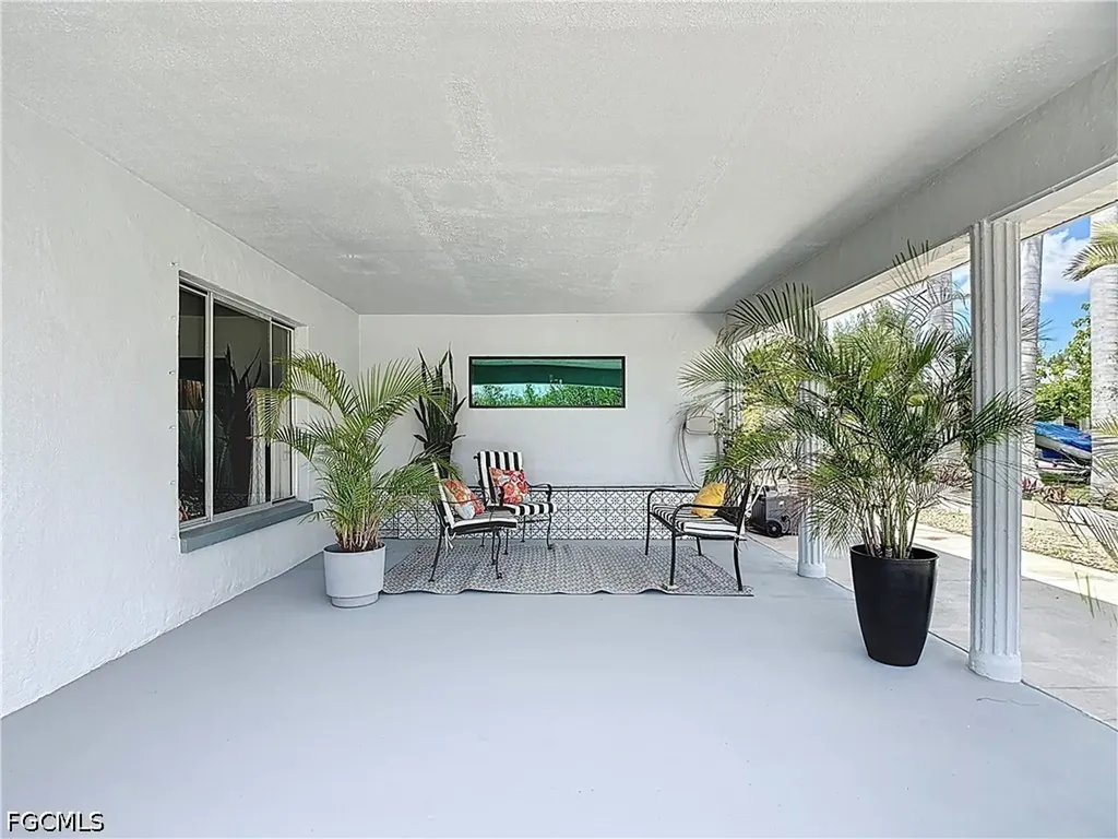 5841 Sabal Avenue St. James City FL 33956