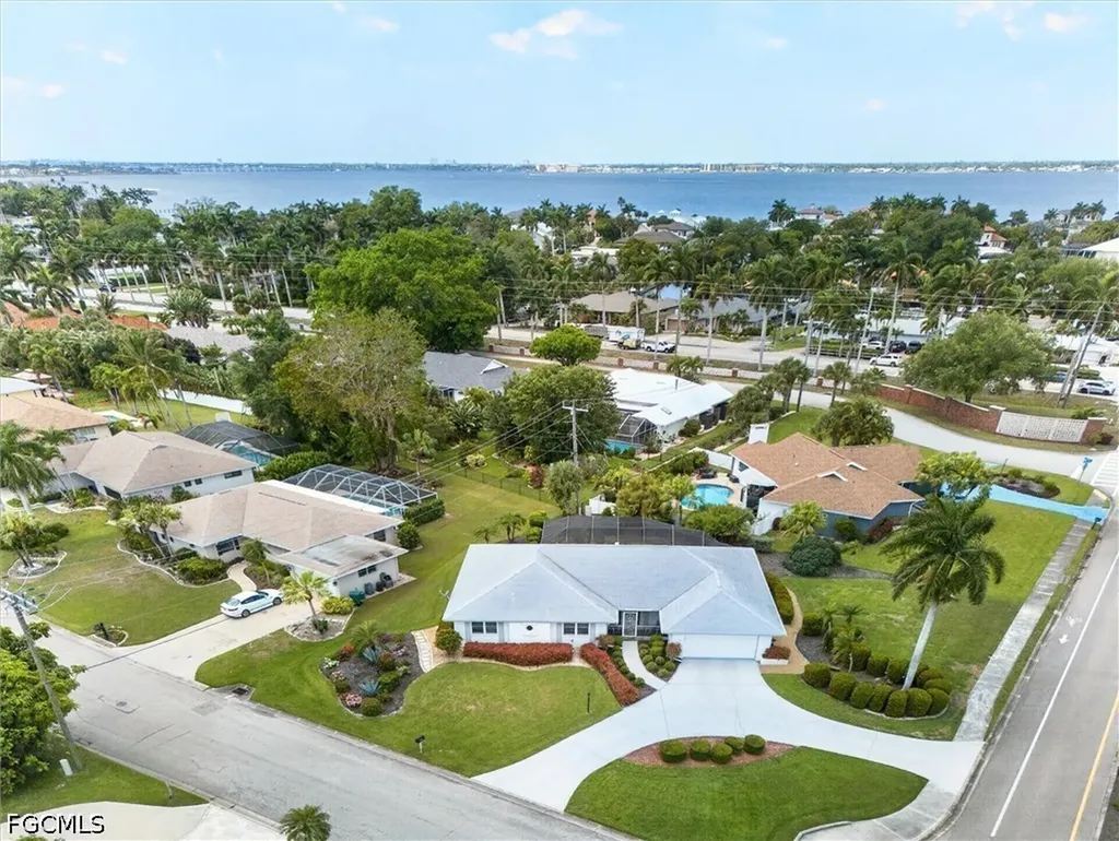 5148 Fairfield Drive Fort Myers FL 33919
