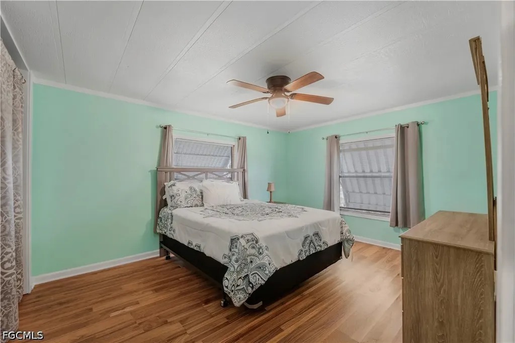 5655 Captain John Smith Loop North Fort Myers FL 33917