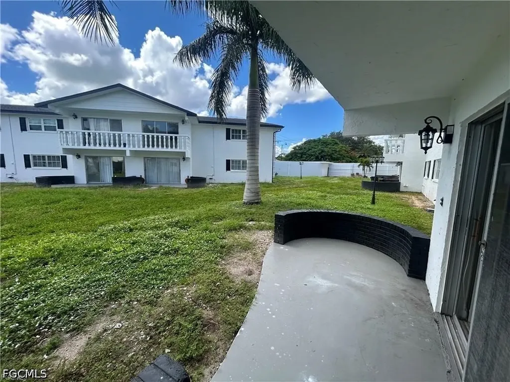 3704 Broadway Fort Myers FL 33901