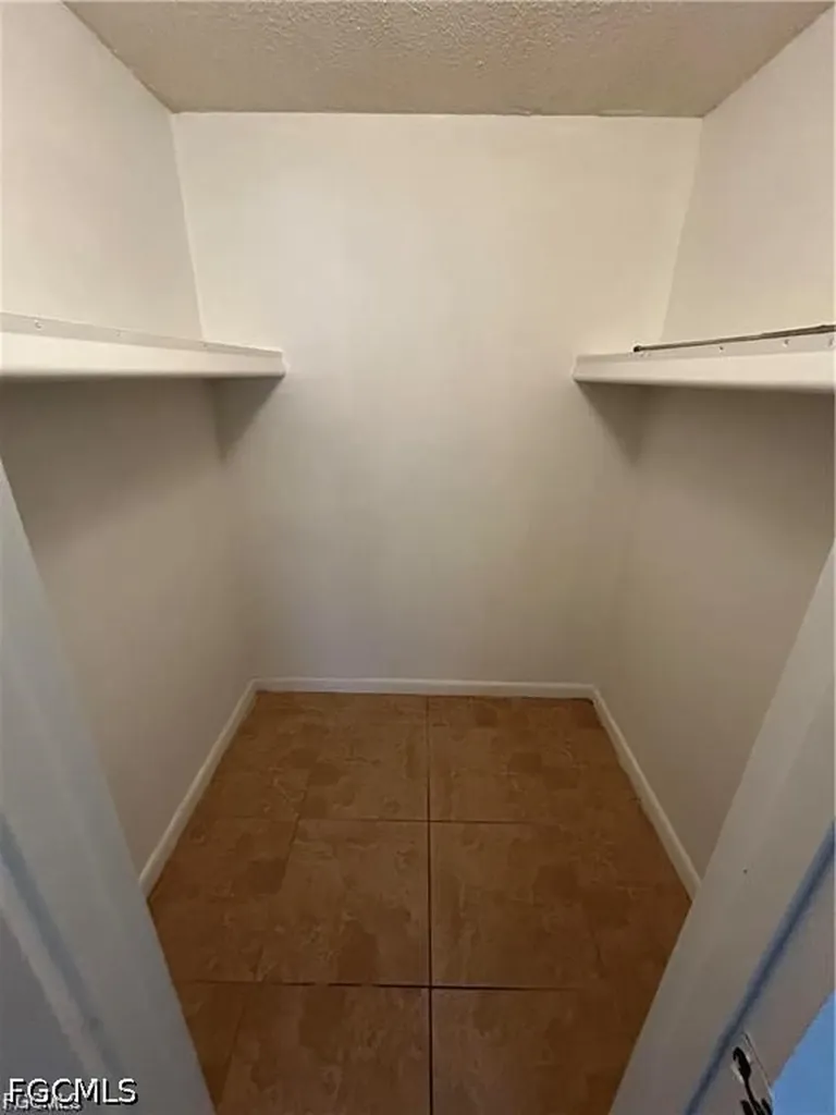 3704 Broadway Fort Myers FL 33901