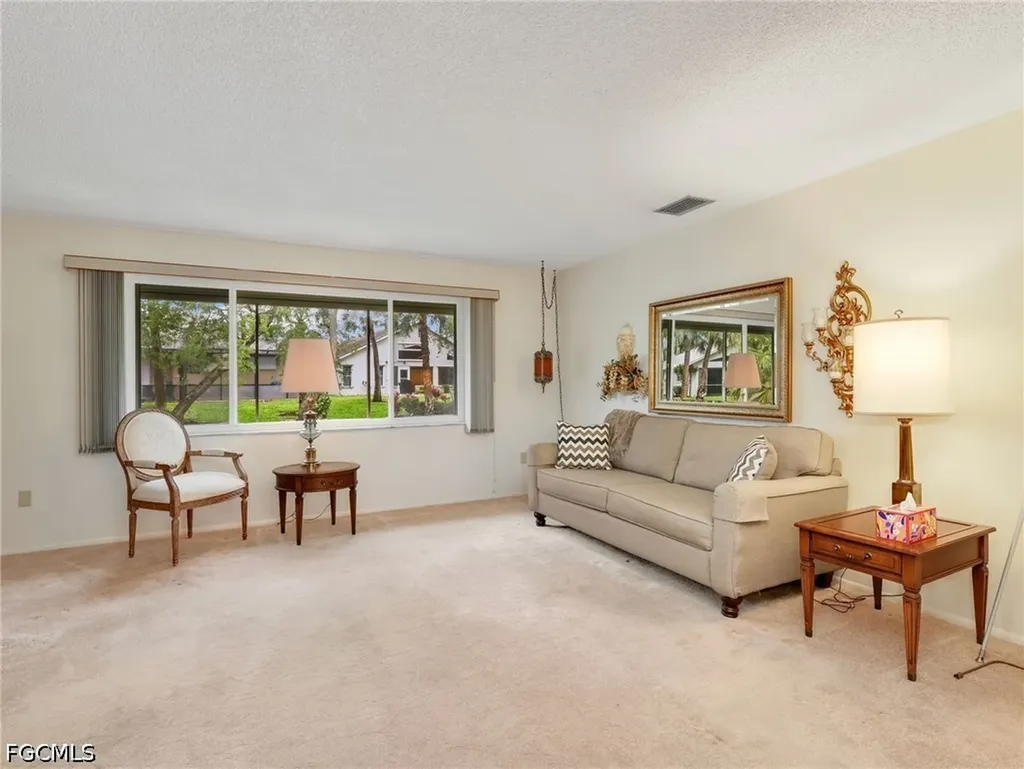 840 Pangola Drive W North Fort Myers FL 33903