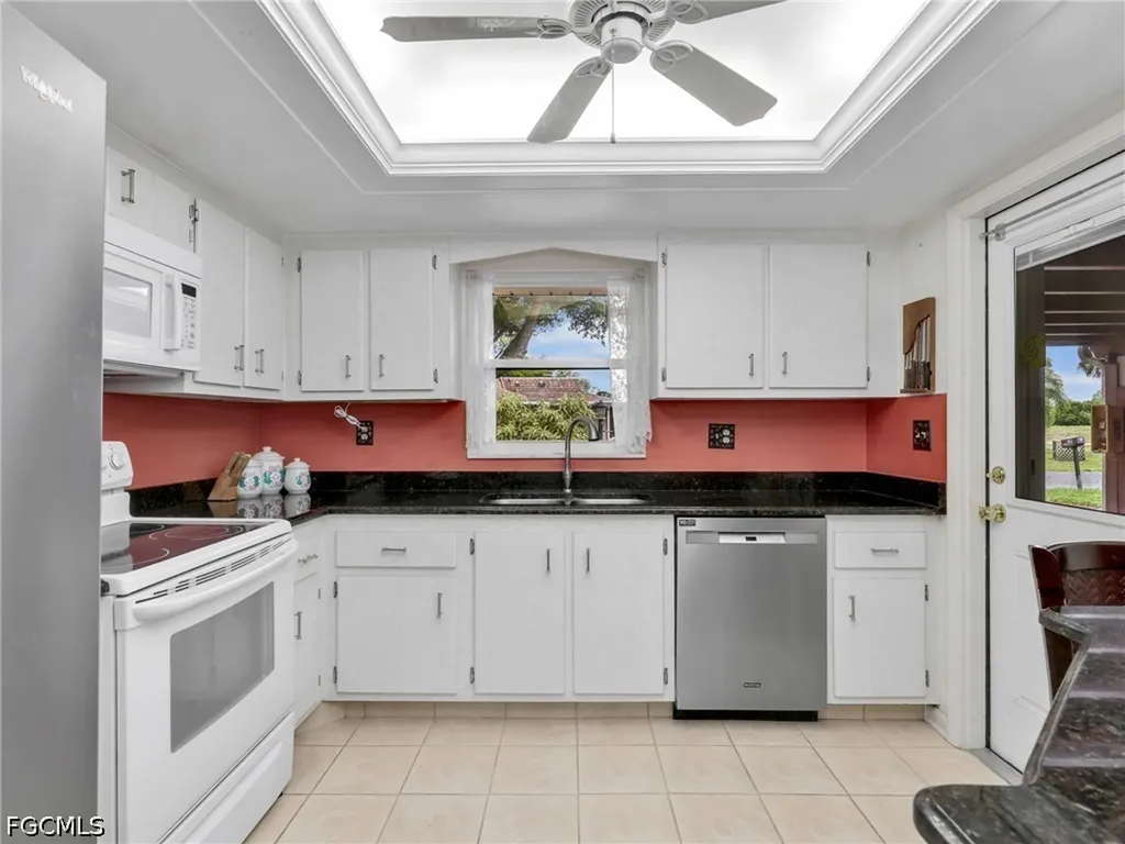 840 Pangola Drive W North Fort Myers FL 33903