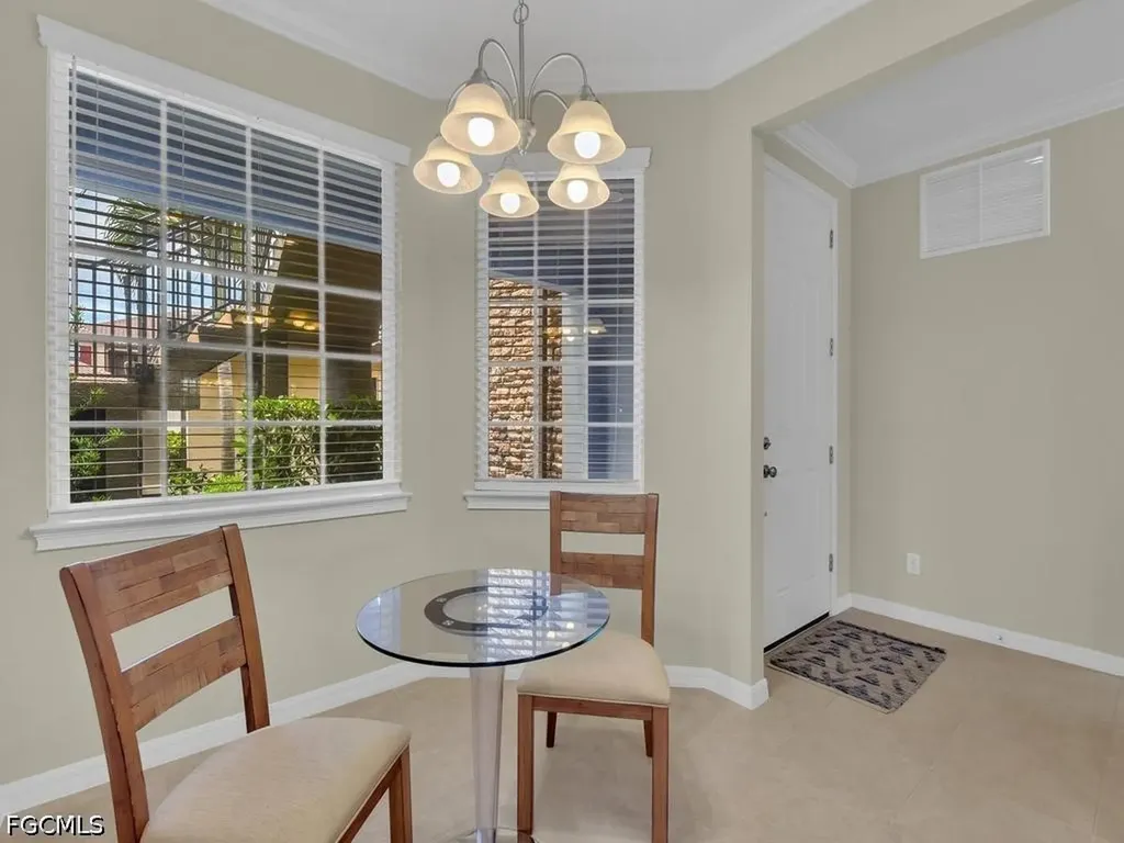 9366 Pocida Court Naples FL 34119