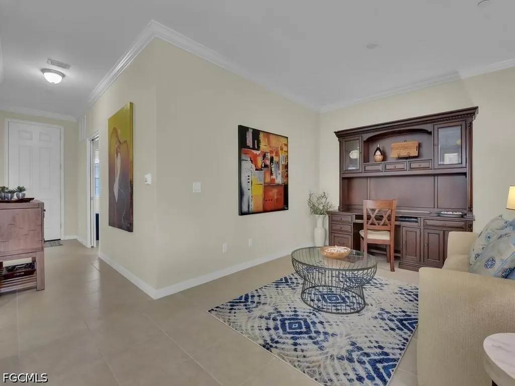 9366 Pocida Court Naples FL 34119