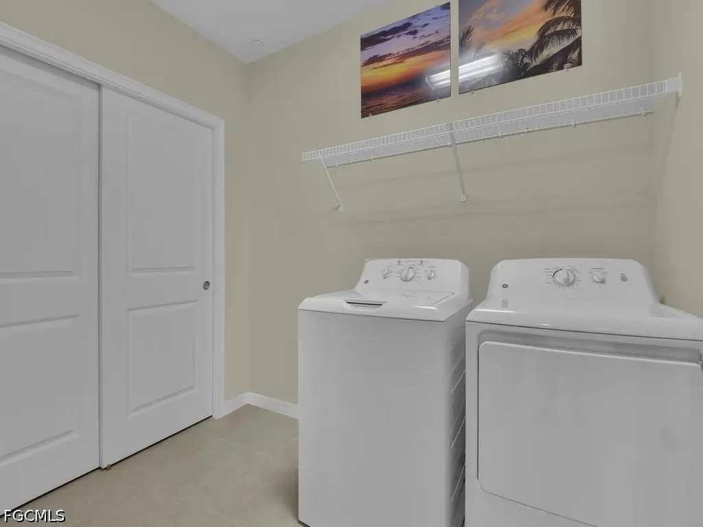 9366 Pocida Court Naples FL 34119