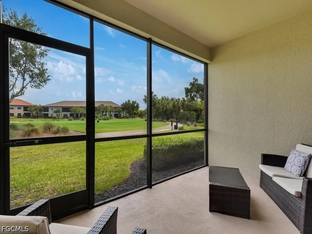 9366 Pocida Court Naples FL 34119