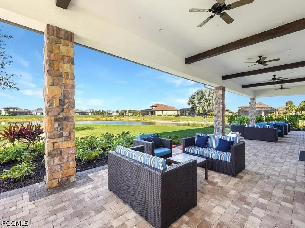 9366 Pocida Court Naples FL 34119