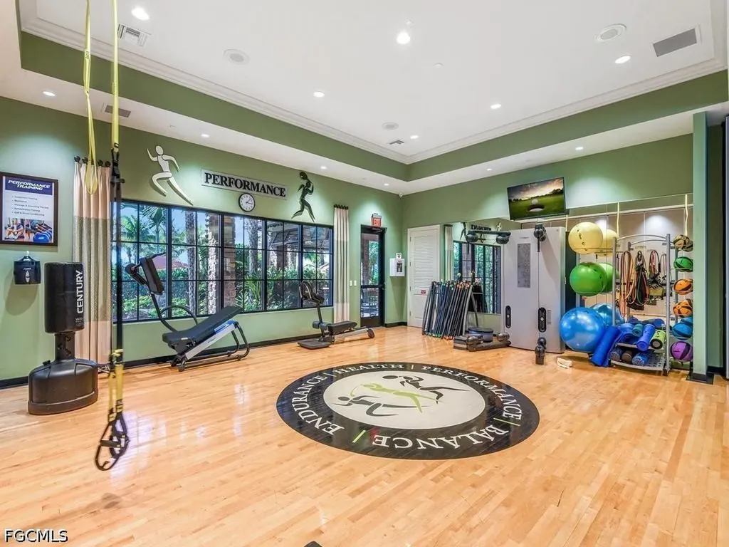 9366 Pocida Court Naples FL 34119