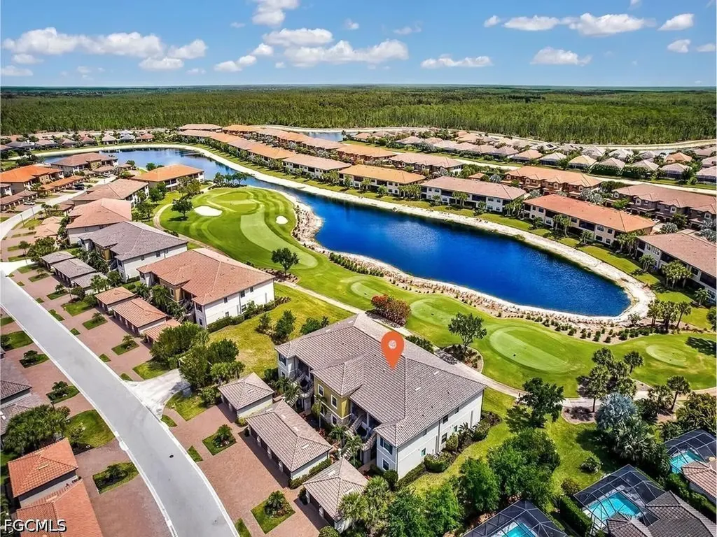 9366 Pocida Court Naples FL 34119