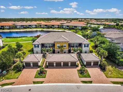 9366 Pocida Court Naples FL 34119