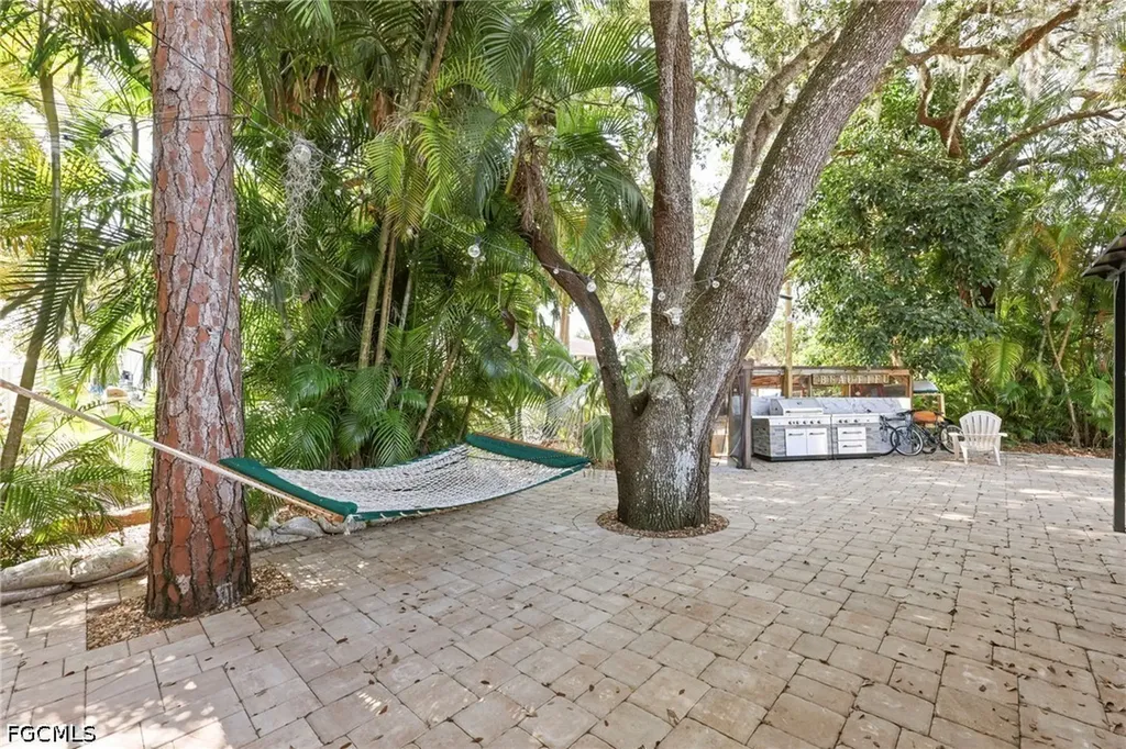 13529 Island Road Fort Myers FL 33905