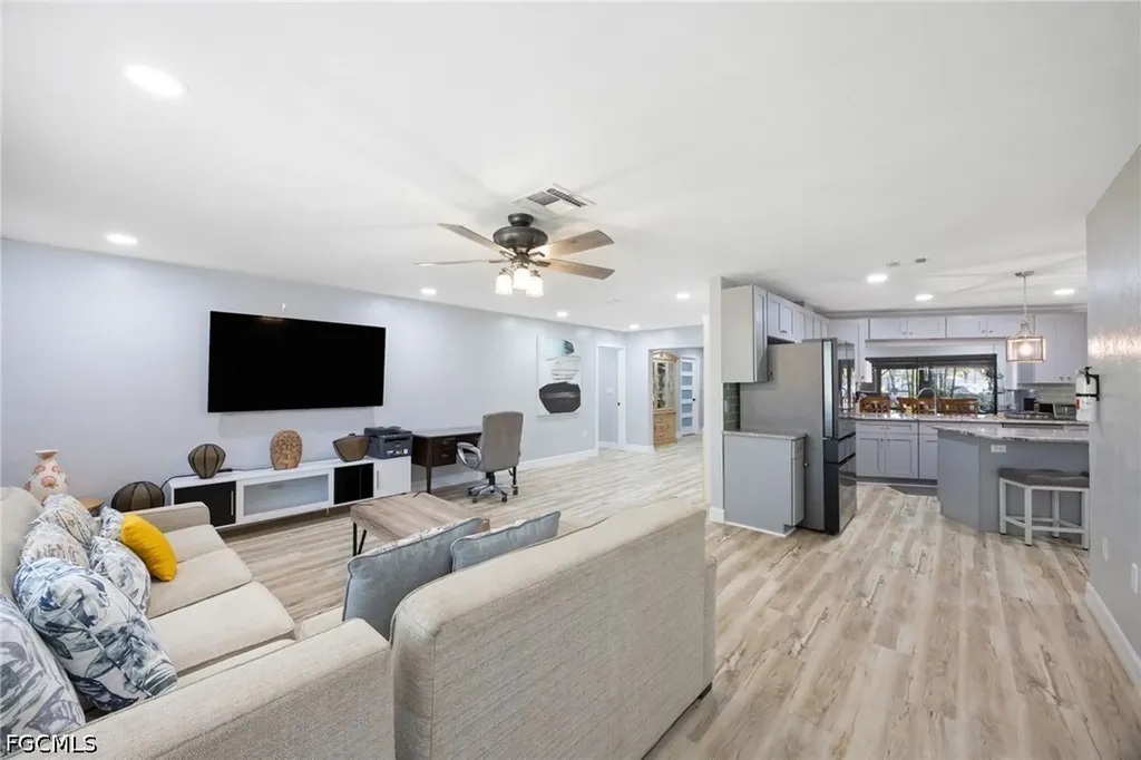 13529 Island Road Fort Myers FL 33905