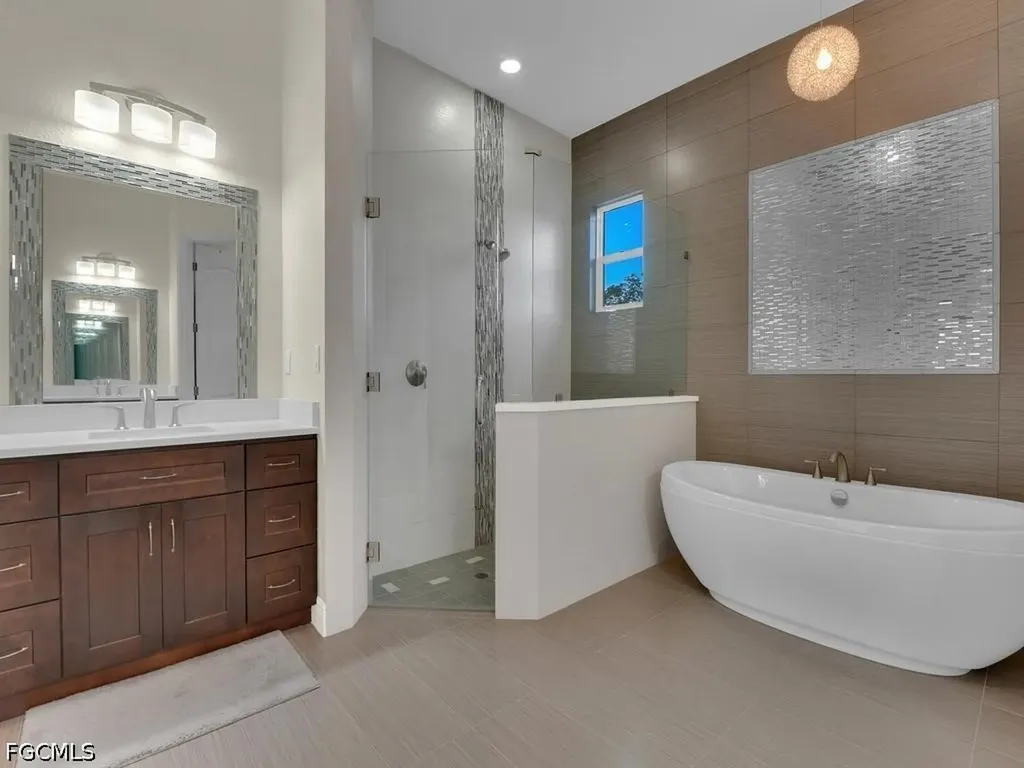 280 23rd Street SW Naples FL 34117