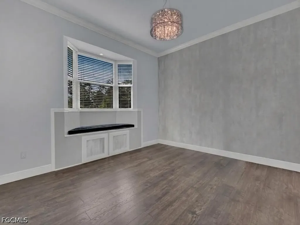 280 23rd Street SW Naples FL 34117