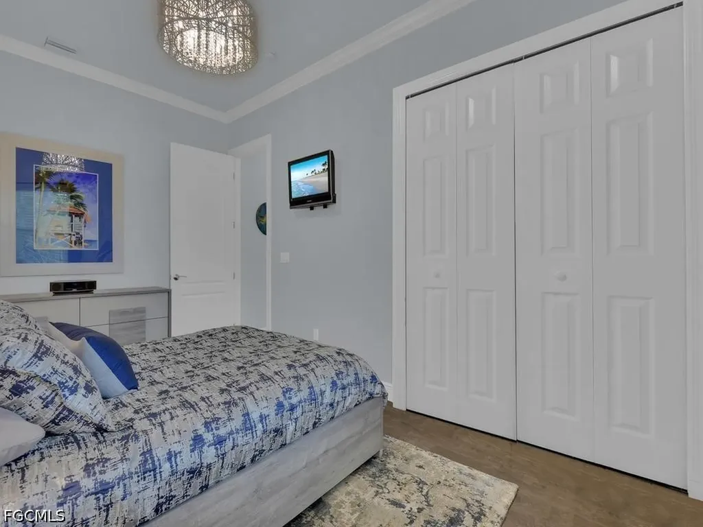 280 23rd Street SW Naples FL 34117