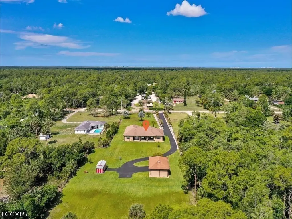 280 23rd Street SW Naples FL 34117