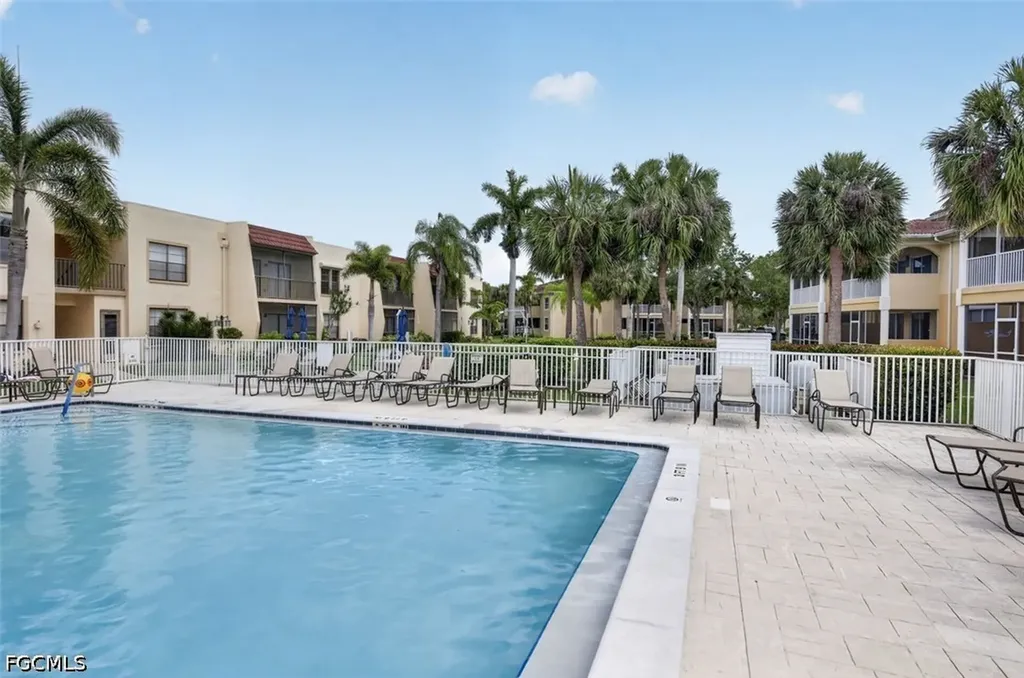 12505 Mcgregor Boulevard Fort Myers FL 33919