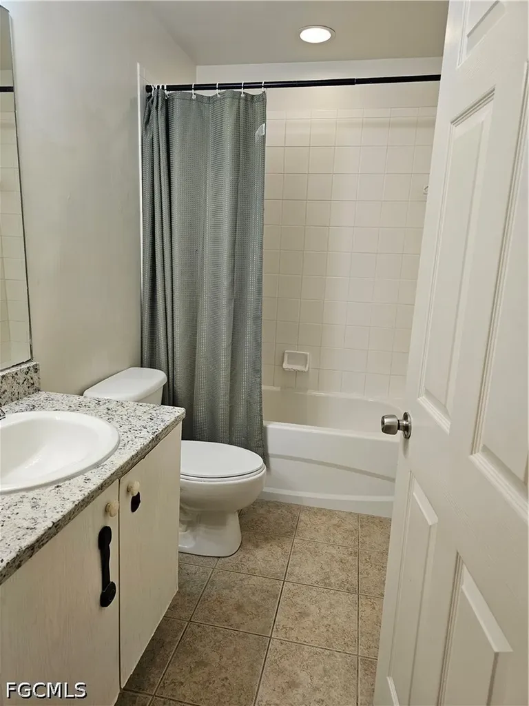 4104 Bellasol Circle Fort Myers FL 33916