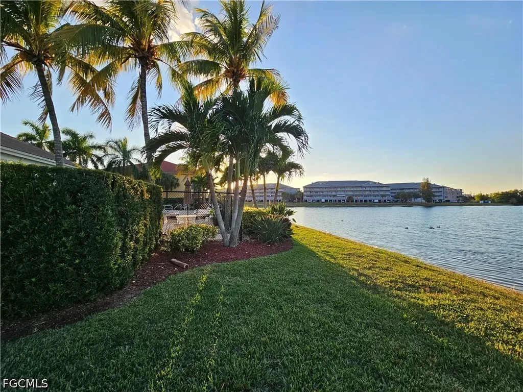 4104 Bellasol Circle Fort Myers FL 33916