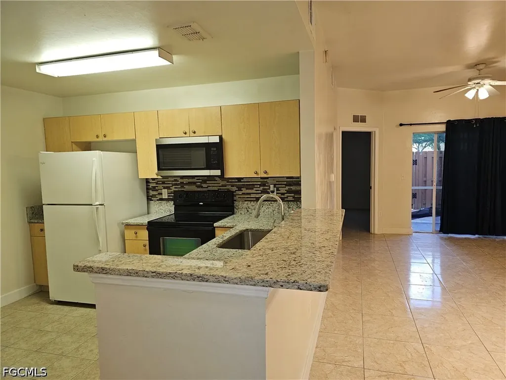 4104 Bellasol Circle Fort Myers FL 33916