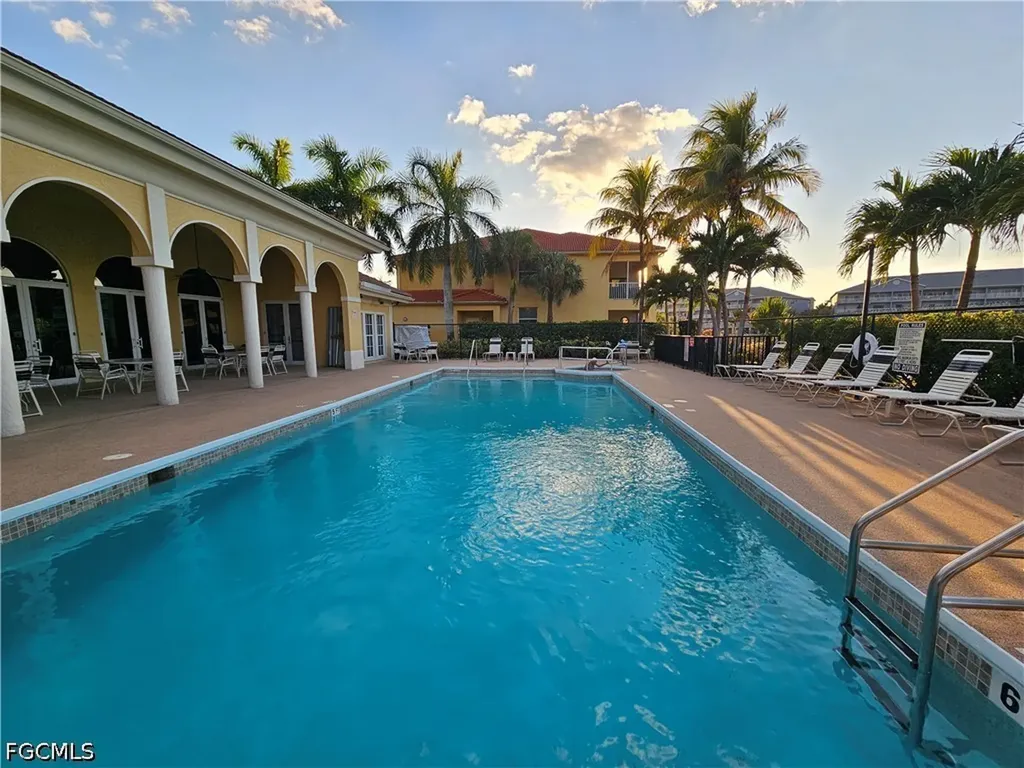 4104 Bellasol Circle Fort Myers FL 33916