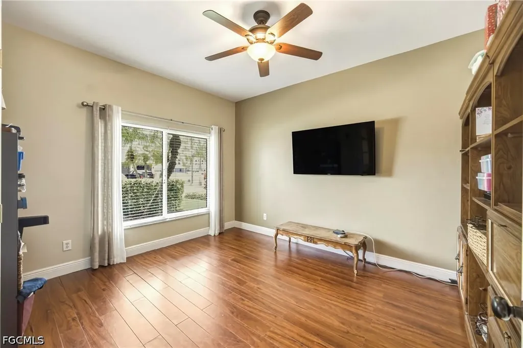 3512 SW 17th Place Cape Coral FL 33914