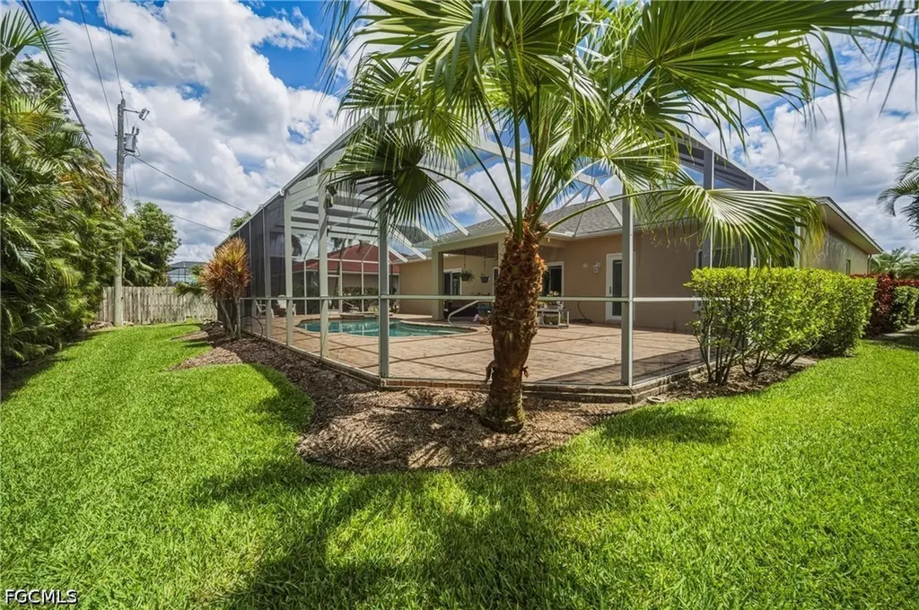 3512 SW 17th Place Cape Coral FL 33914