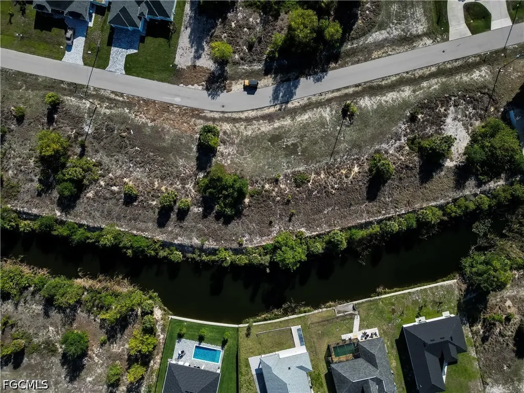 138 SW 9th Place Cape Coral FL 33991