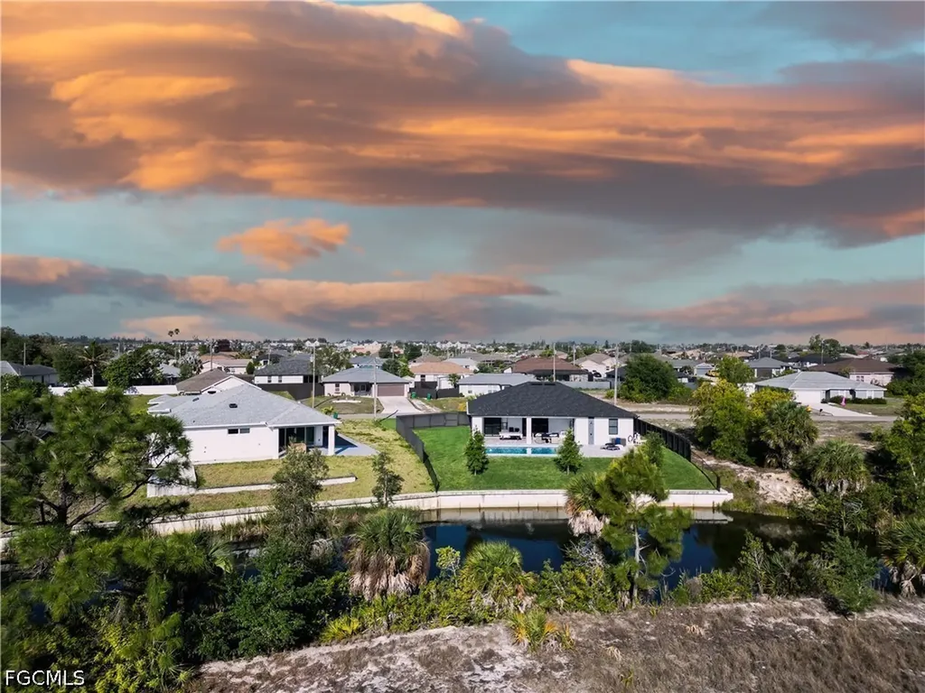 138 SW 9th Place Cape Coral FL 33991
