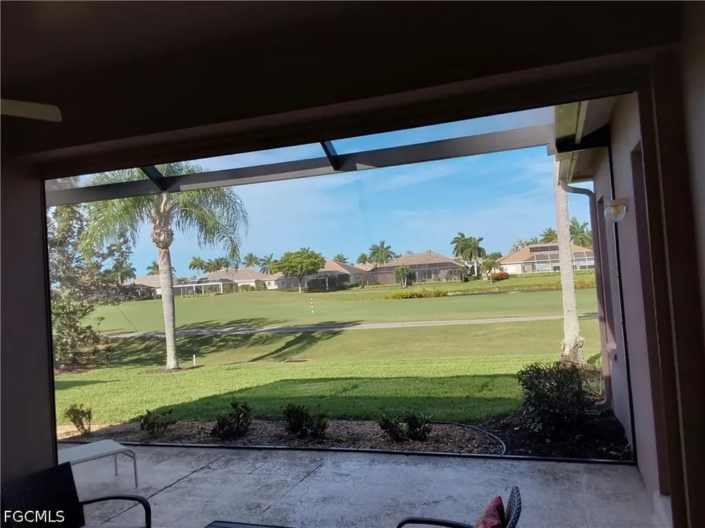9209 Garden Pointe Fort Myers FL 33908