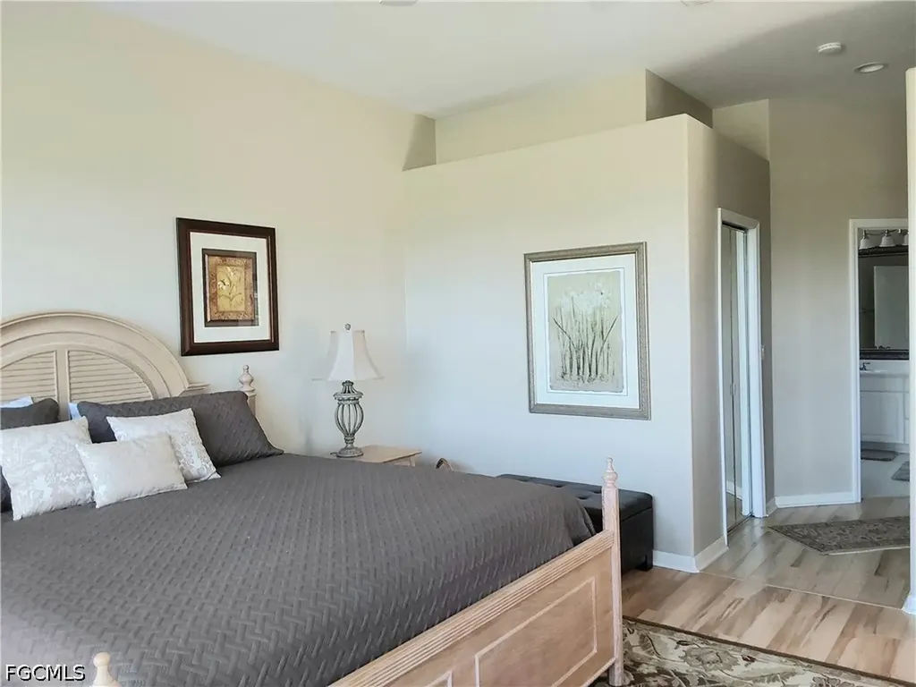 9209 Garden Pointe Fort Myers FL 33908