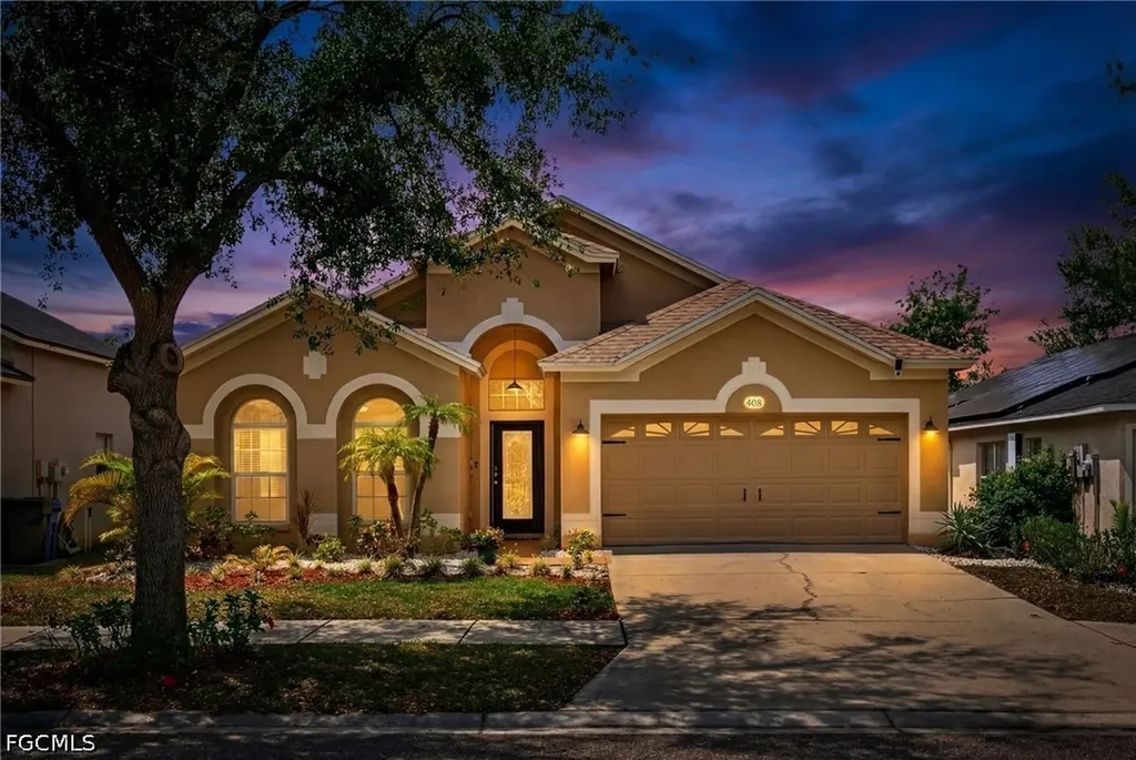 408 Delwoodbreck Street Ruskin FL 33570