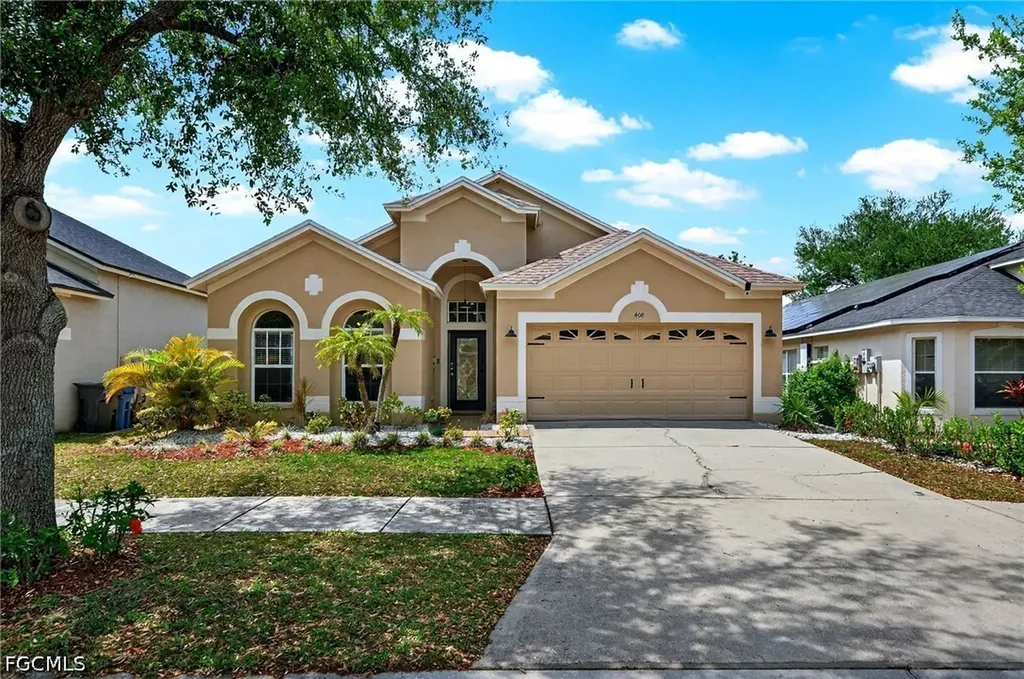 408 Delwoodbreck Street Ruskin FL 33570